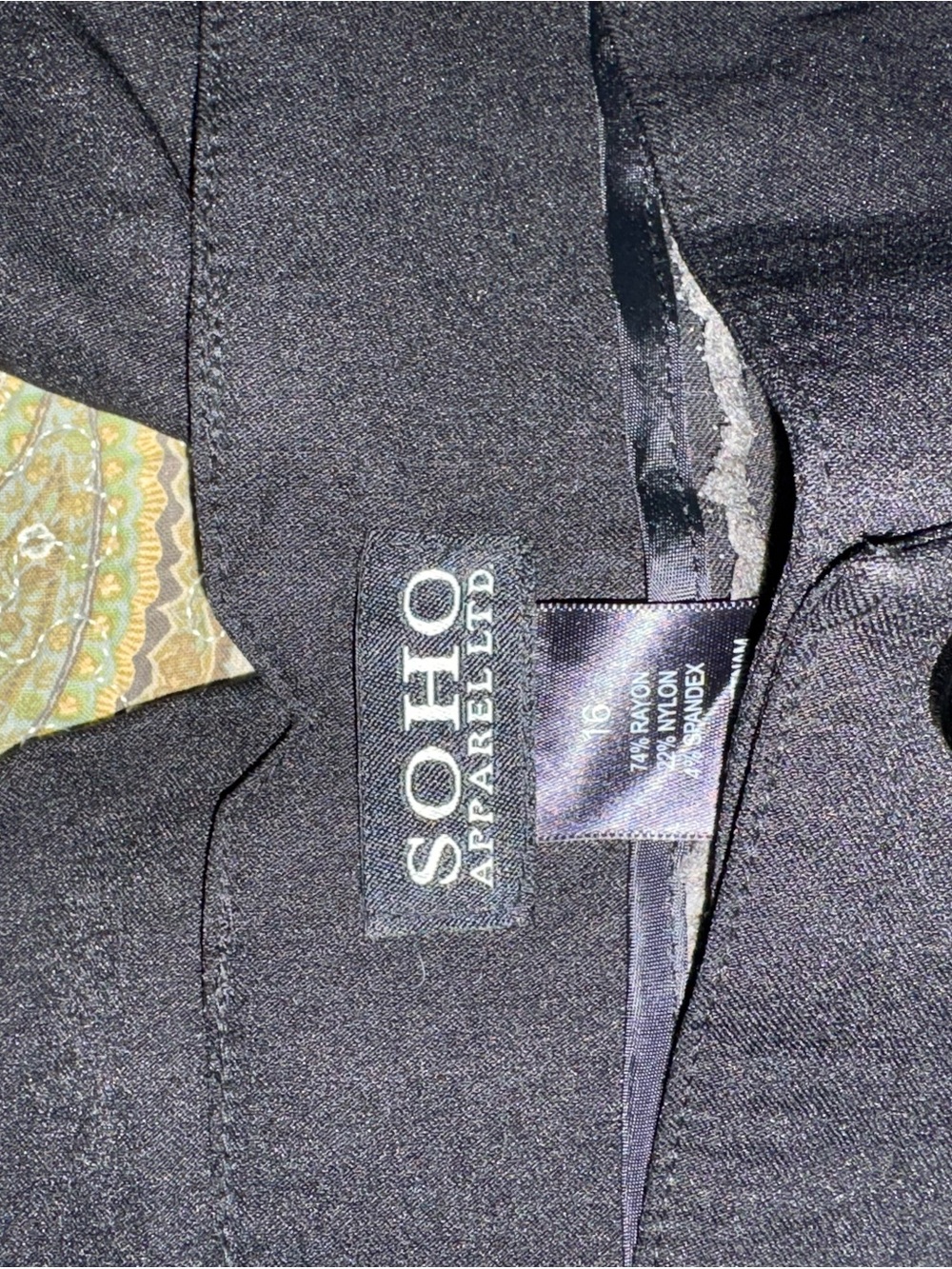 Soho Black Women's capris Sz 16